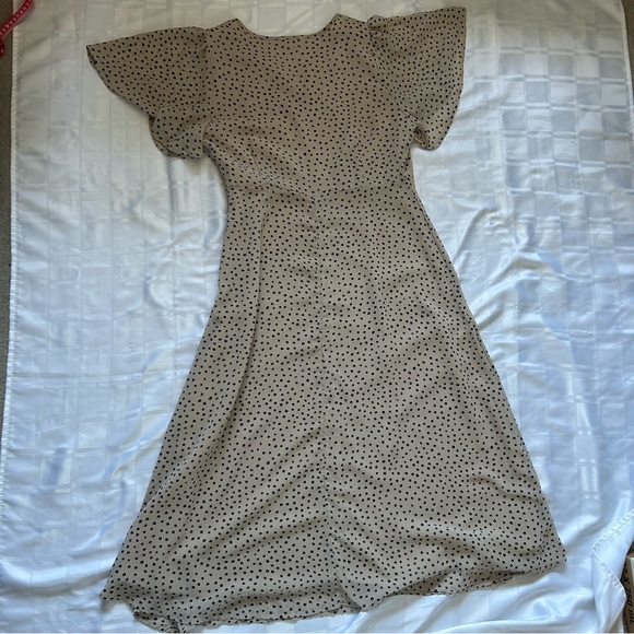 Roolee Tan Polka Dot Feminine A-line Flutter Sleeve Maxi Dress - Picture 9 of 14